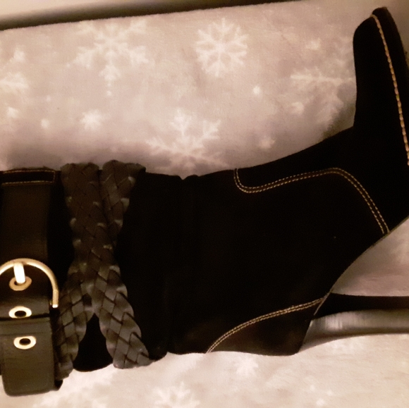 COACH Rande Suede in black. Size:8.5 - Picture 4 of 8